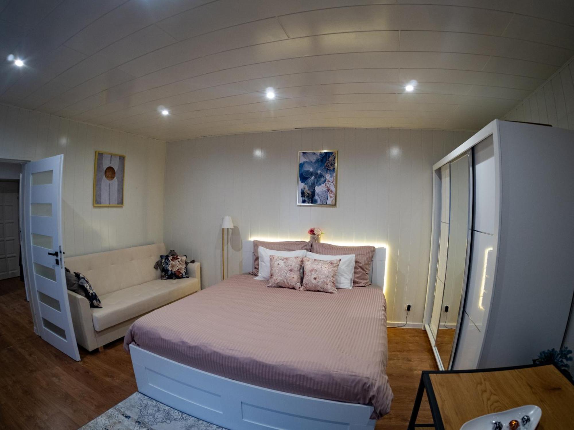 Apartament Classic Comfort Aleja Nmp 8 - Free Parking Częstochowa Buitenkant foto