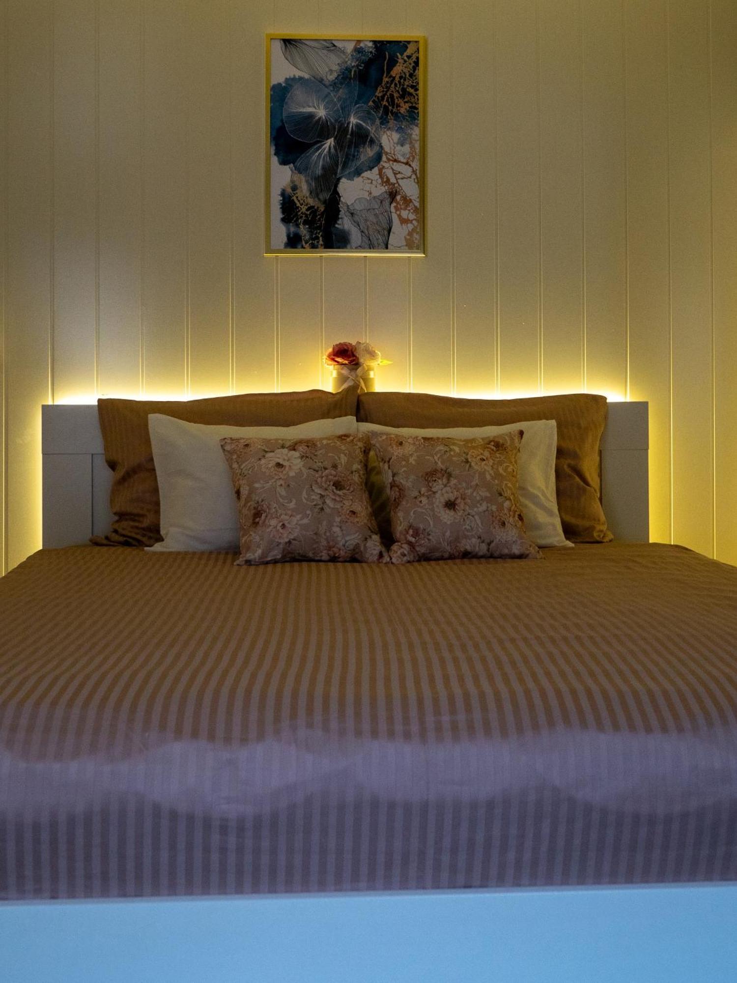 Apartament Classic Comfort Aleja Nmp 8 - Free Parking Częstochowa Buitenkant foto